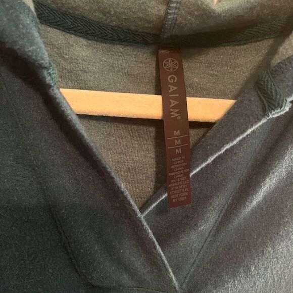 GAIAM Hooded Sweatshirt - Picture 2 of 9